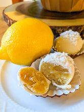 Load image into Gallery viewer, Cakeballs, Assorted Flavors