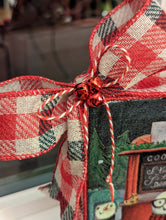 Load image into Gallery viewer, Art canvas, Cookie Truck Snowmen