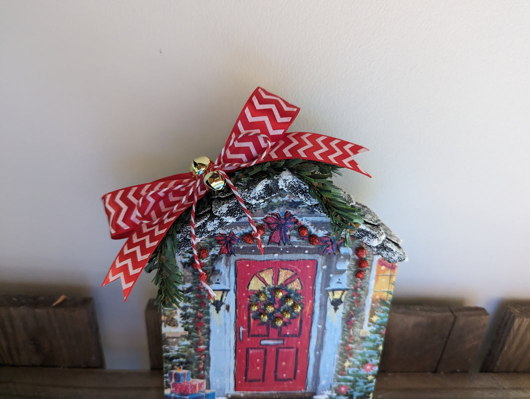 Wood House Collection, Christmas Door